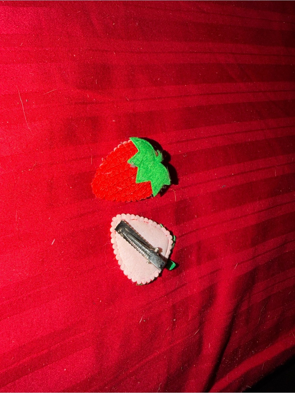 Strawberry Felt Kids Hair Clips - Red & Green